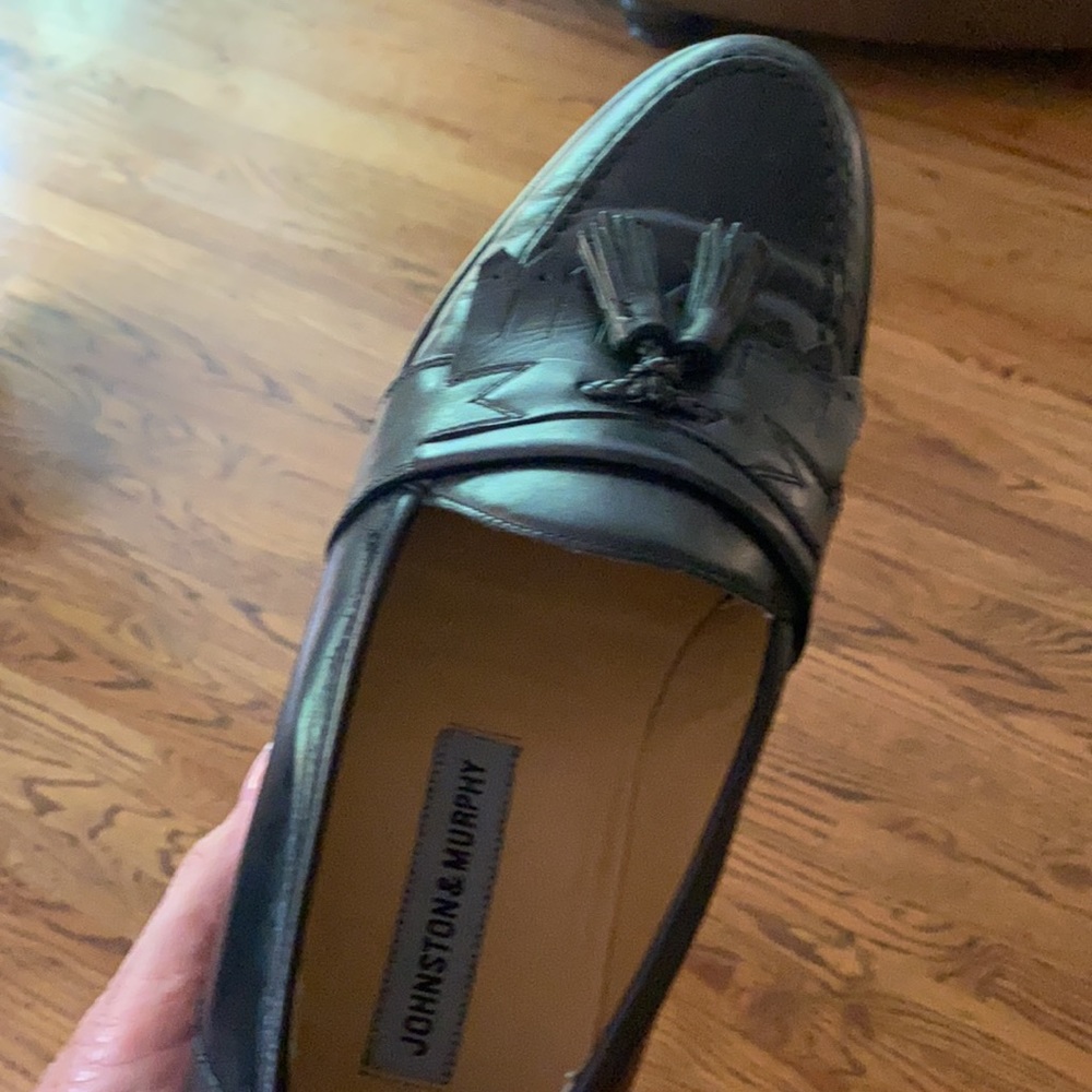 Johnston & Murphy Leather Tassel Loafers 9.5M 👞